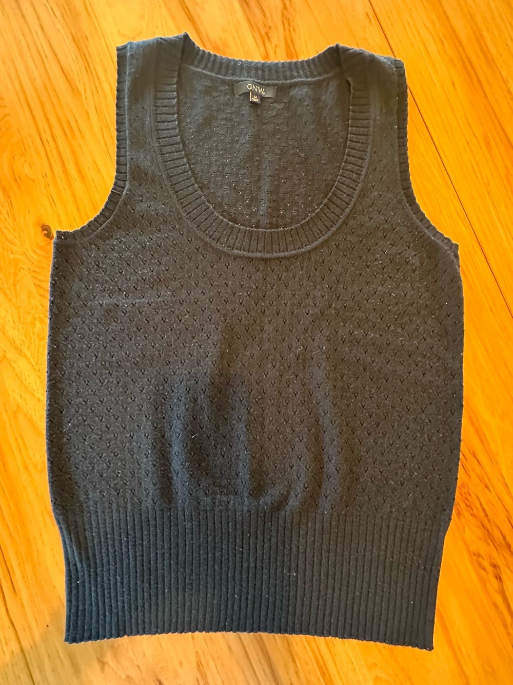 GNW black knit sleeveless sweater vest